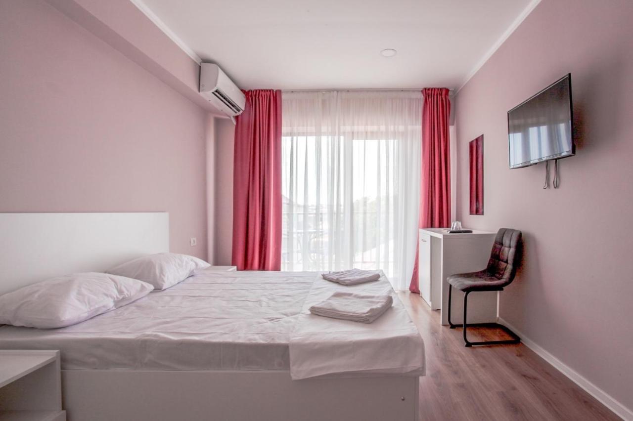 Pensiunea Riviera Costinesti Bagian luar foto